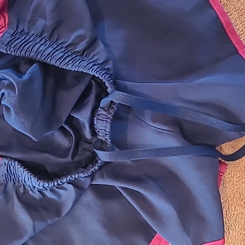Nike Women's Black and Pink Athletic Shorts - Picture 4 of 6